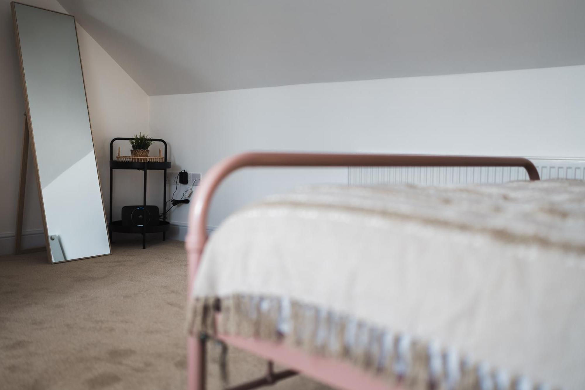 Feature Stone, Stunning Apartment, 2 X King Beds And Single, Sleeps 5 Castle Cary Zewnętrze zdjęcie